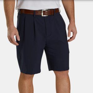 FOOTJOY Pleated Shorts (Size 38)